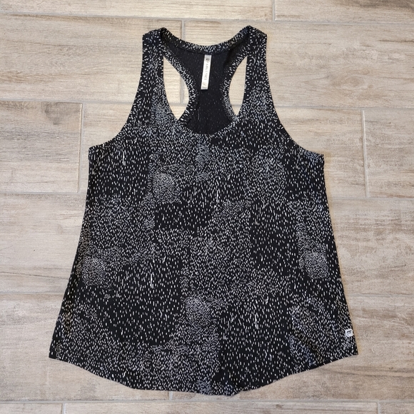 Fabletics Speckled Black Athletic Tank Top - Picture 3 of 11